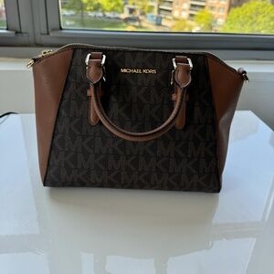 Michael Kors purse, medium size, light and dark brown